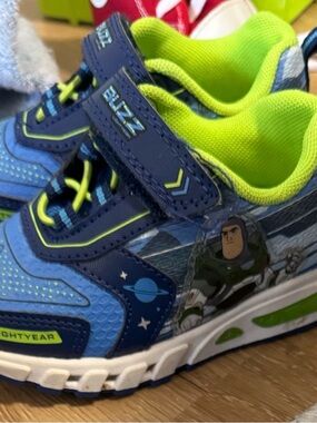 Disney Buzz Lightyear Blue and Neon Green toddler Sneakers 7